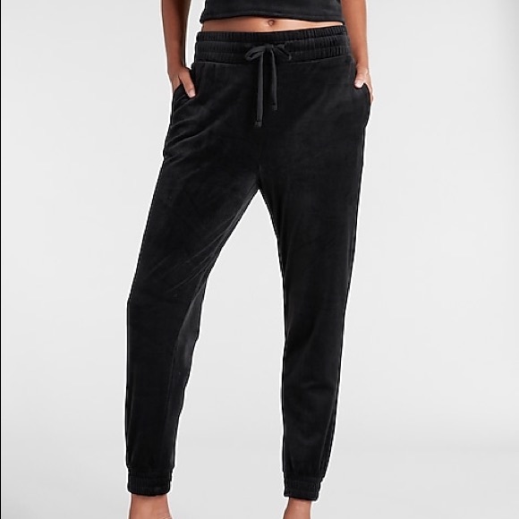 Express - Picture 2 of 3